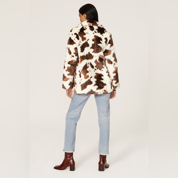 BLANKNYC cow print faux fur jacket size S - Picture 5 of 16